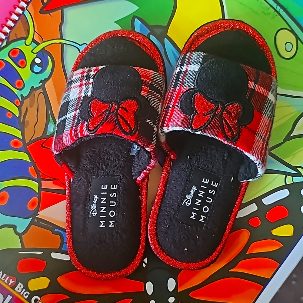 Girls Minnie mouse house slippers size 12 girls